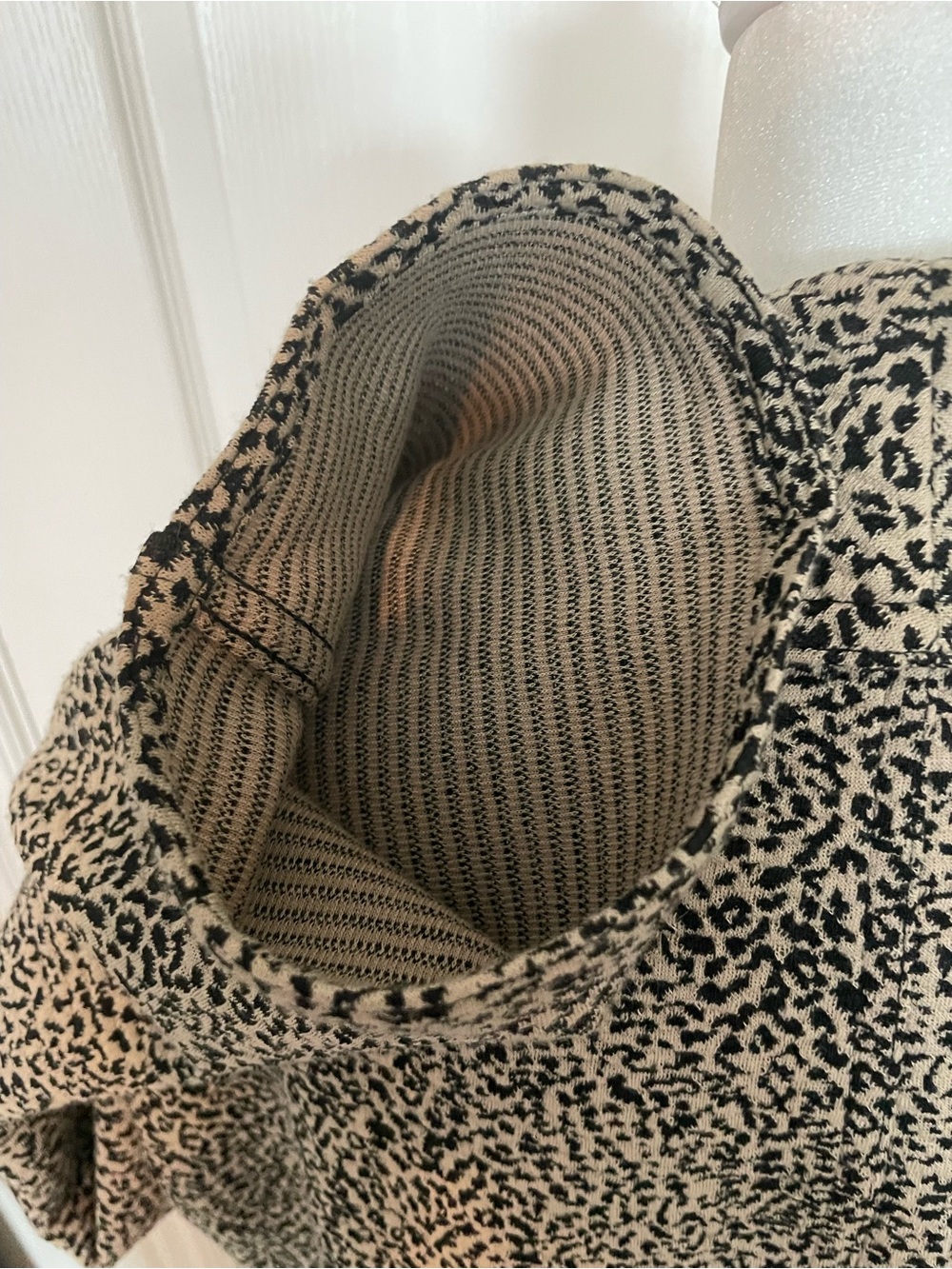 Calvin Klein Taupe and Black Leopard-Print Open Coat - Picture 7 of 15